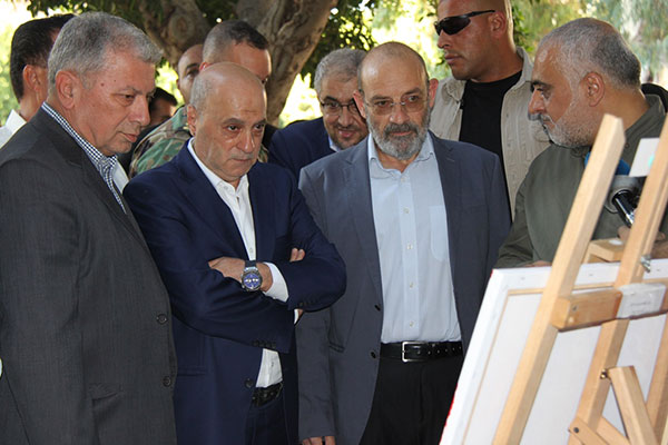 وزير الدفاع افتتح مرسم النصر في حارة حريك وزير الدفاع افتتح مرسم النصر في حارة حريك