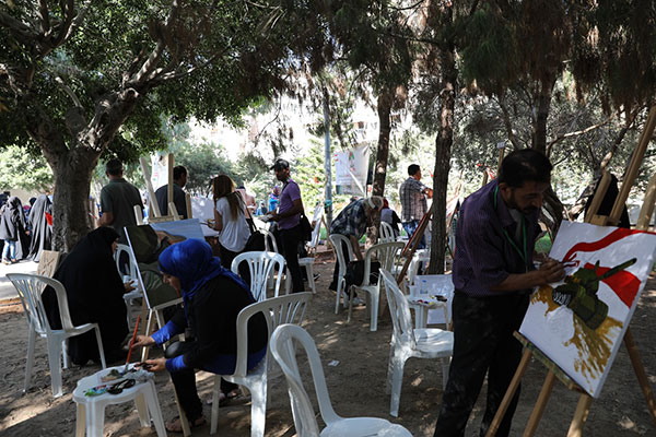 وزير الدفاع افتتح مرسم النصر في حارة حريك وزير الدفاع افتتح مرسم النصر في حارة حريك