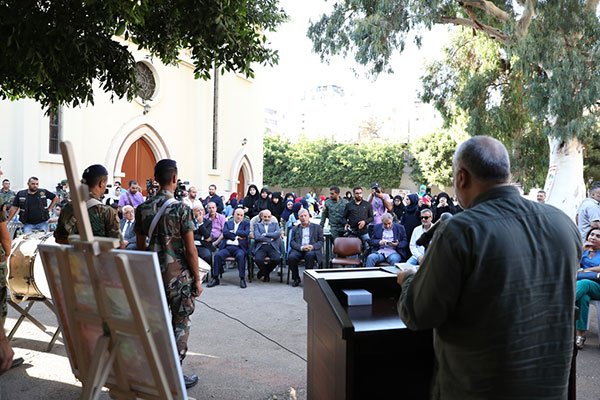 وزير الدفاع افتتح مرسم النصر في حارة حريك وزير الدفاع افتتح مرسم النصر في حارة حريك