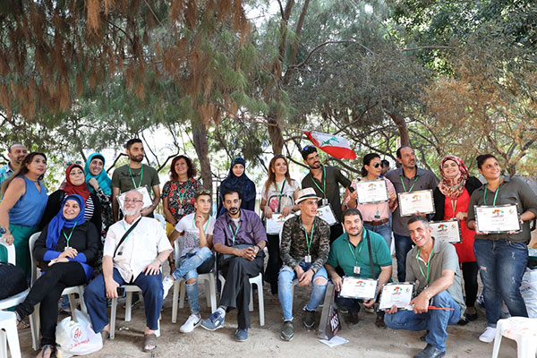 وزير الدفاع افتتح مرسم النصر في حارة حريك وزير الدفاع افتتح مرسم النصر في حارة حريك