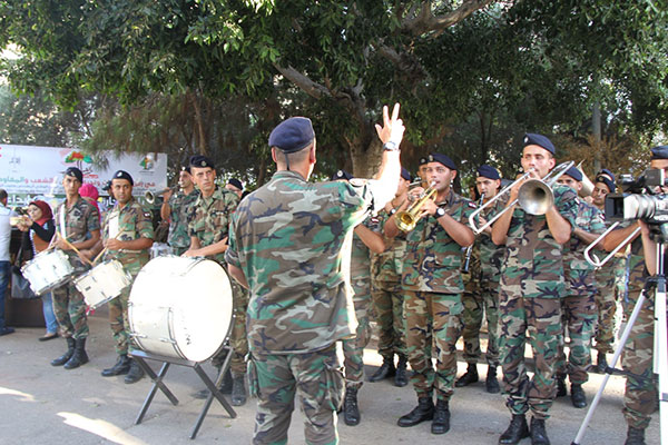 وزير الدفاع افتتح مرسم النصر في حارة حريك وزير الدفاع افتتح مرسم النصر في حارة حريك